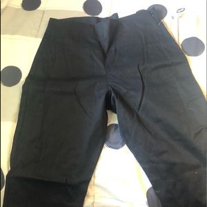 black tight fitting pants